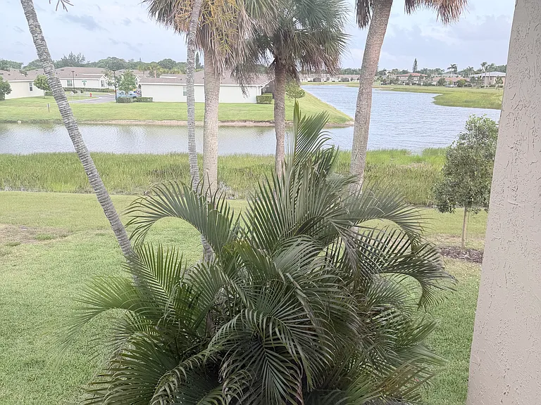 5912 Via Delray #B — Photo 16