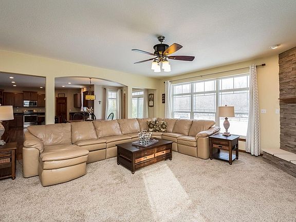 5th image of 3224 W Hidden Oaks Dr