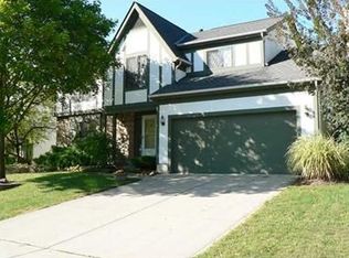 539 Springwood Lake Dr, Columbus, OH 43230
