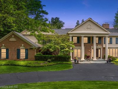 328 Barden Rd, Bloomfield Hills, MI, 48304