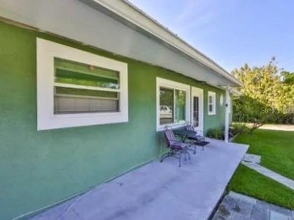 6904 11th Ave E, Palmetto, FL 34221