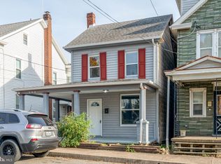 566 Highland St, Steelton, PA 17113