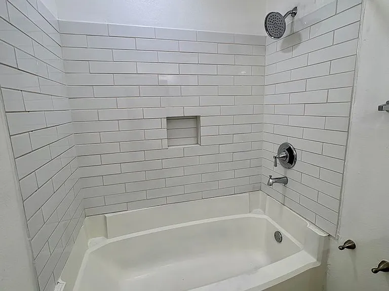 1607 Horizon St — Photo 12