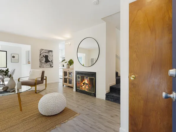 3113 Ellis St, Berkeley, CA 94703