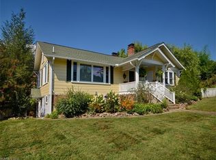 520 New Haw Creek Rd, Asheville, NC 28805