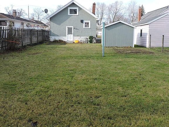 5th image of 29 Hyland Ave