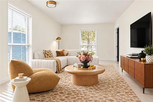 3 bed, 2.5 bath, 1766 sqft, $2,200 — Photo 2