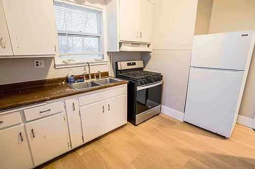 2901-2903 James Ave N #1 Photo 1 2901-2903 James Ave N #1 Photo 1