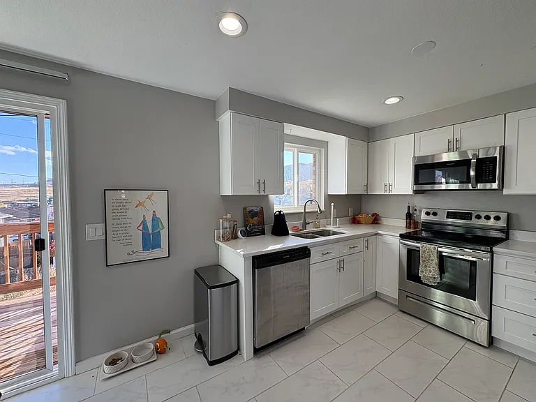 18208 W 3rd Pl #3 — Photo 9