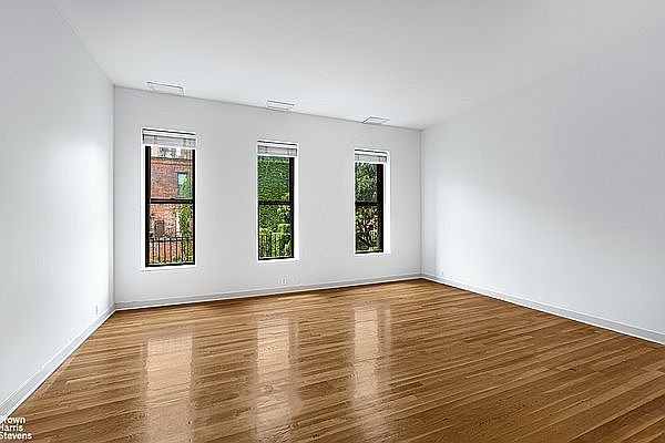 1st image of 56 W 88th St #3