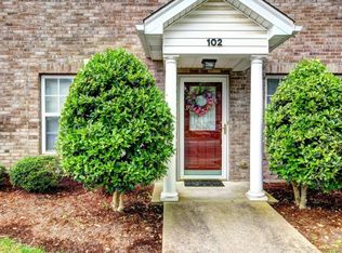 9511 Rustling Tree Way UNIT 102, Louisville, KY 40291