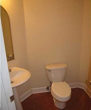 4th image of 8507 Berrington Ct