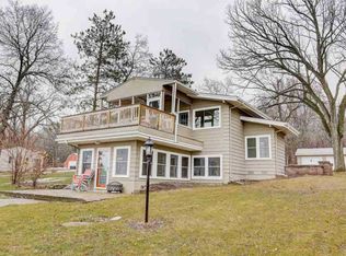 N407 Haight Rd, Fort Atkinson, WI 53538