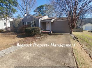 2215 California St SE, Huntsville, AL 35801