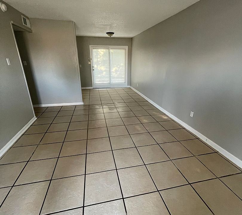 1st image of 4710 SW 57th Ave #52