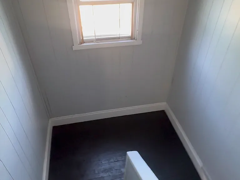 12301 Forest Ave #2 — Photo 9
