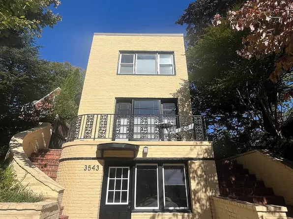 3543 Alton Pl NW, Washington, DC 20008