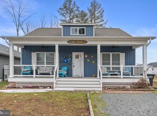 324 3rd St, Colonial Beach, VA 22443