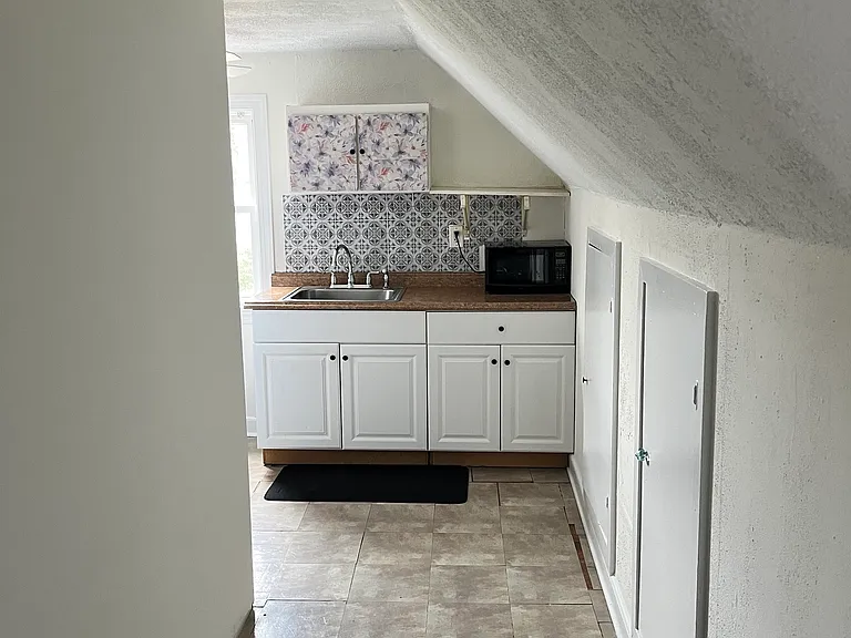 26 N Chester Ave #2 — Photo 6