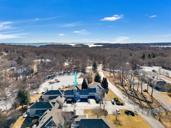 2 Pondside Court #2, Stonington, CT 06355