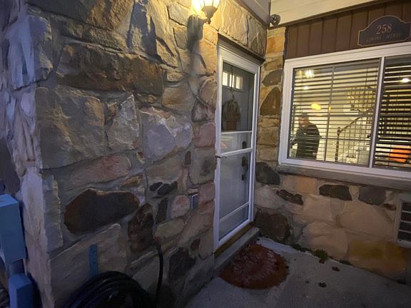 3rd image of 258 Corona Ave