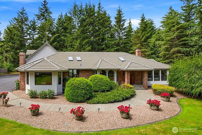 4th image of 23826 SE 225th Street