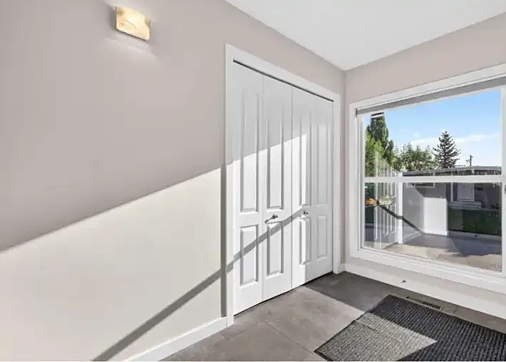 3 bed, 2.0 bath, $2,250 — Photo 3