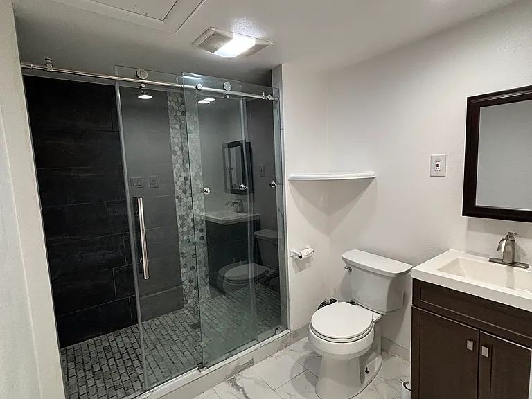 11545 Roosevelt Way NE — Photo 7
