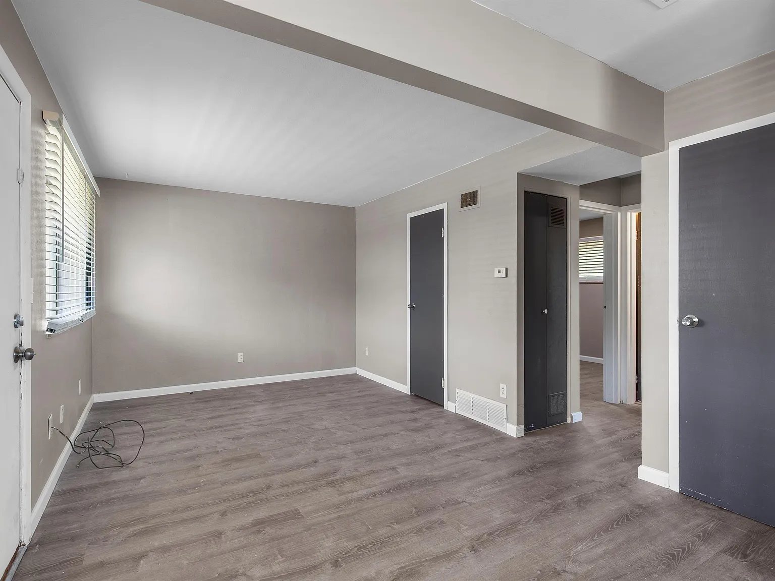491 S Holmes Ave — Photo 4