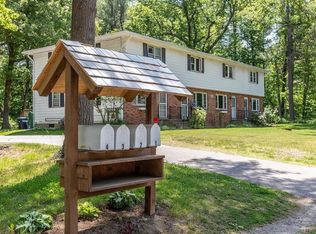 916 Williams Rd APT 2, Colchester, VT 05446