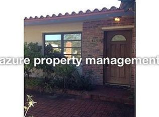 9725 SW 73rd Ave, Pinecrest, FL 33156