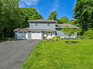 91 Kiwanis Dr, Wayne, NJ 07470