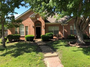 10818 Tree Shadow Ln, Frisco, TX 75035