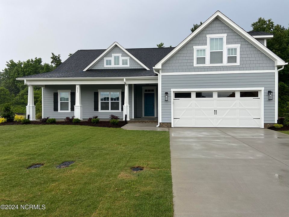 1st image of 923 Hunter Grace Drive