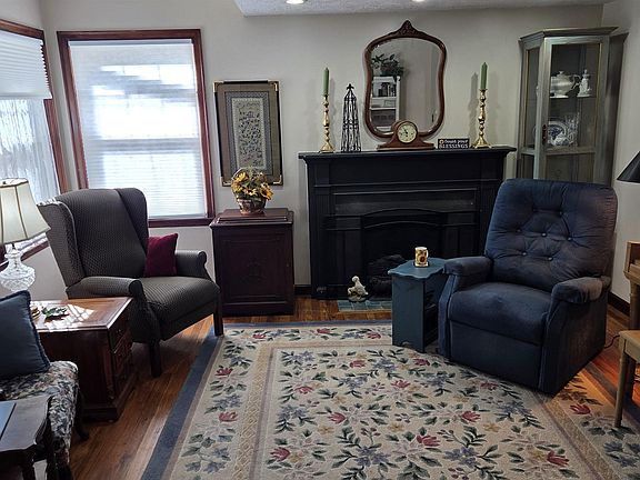 4th image of 3340 N St
