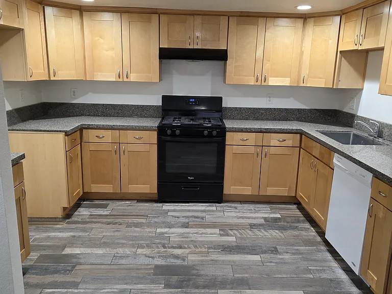 8911 Lamar St #B — Photo 1