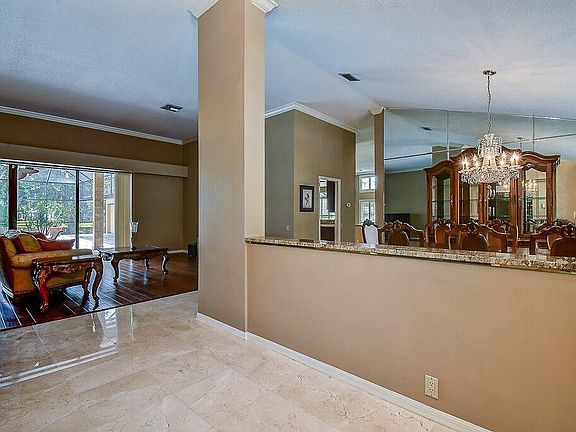 3rd image of 6329 W Maclaurin Dr