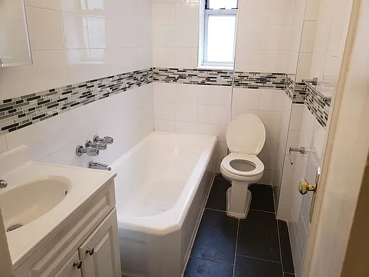 Rented by null | media 4