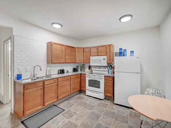 506 E Pikes Peak Ave APT 3, Colorado Springs, CO 80903