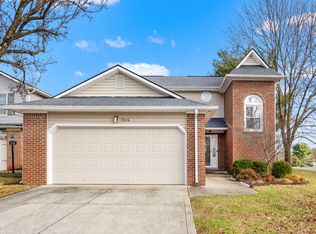 3316 Fort Harrods Ct, Lexington, KY