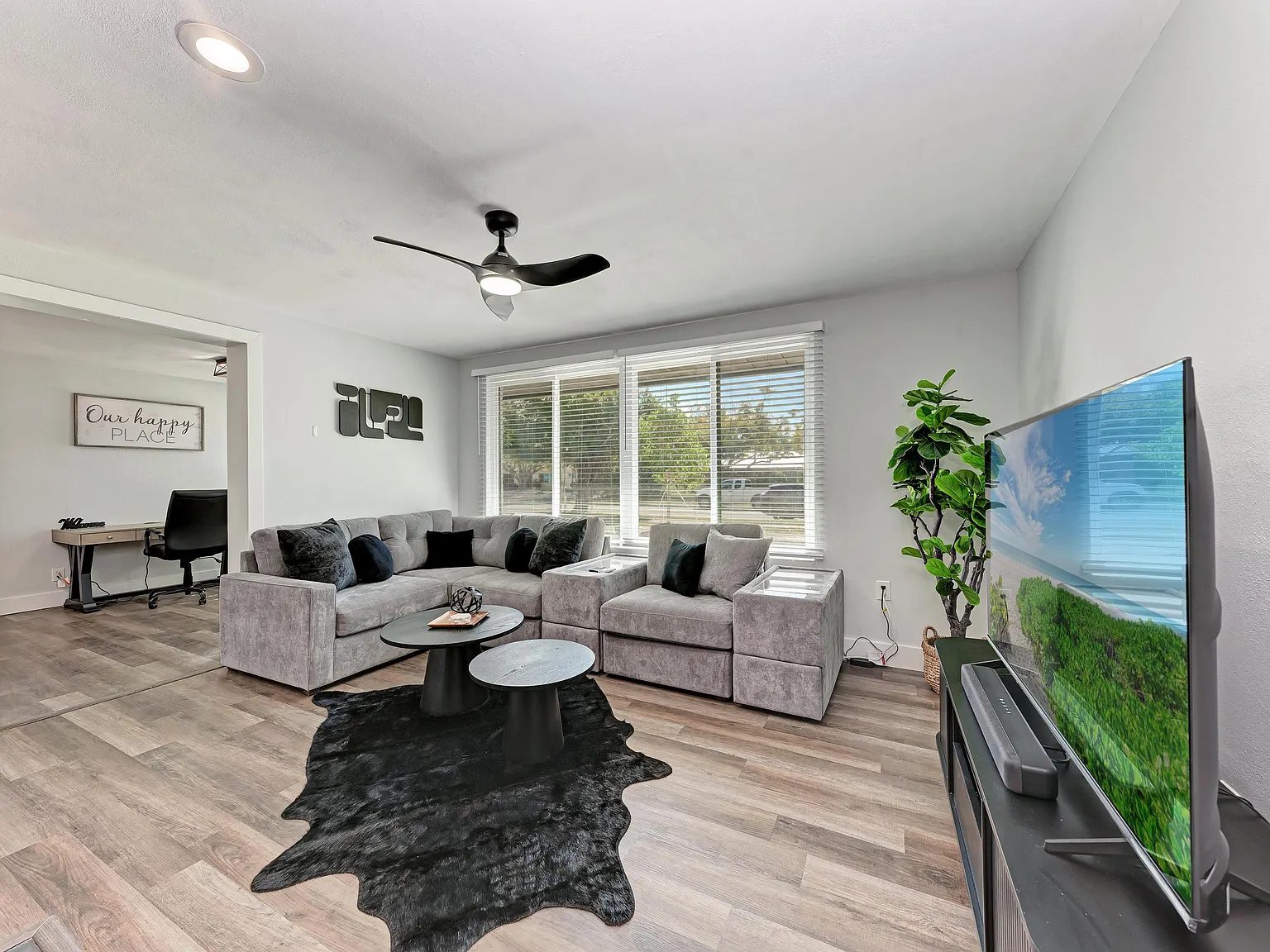 2 bed, 1000 sqft, $3,000 — Photo 4