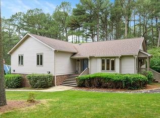 202 Crimmons Cir, Cary, NC 27511