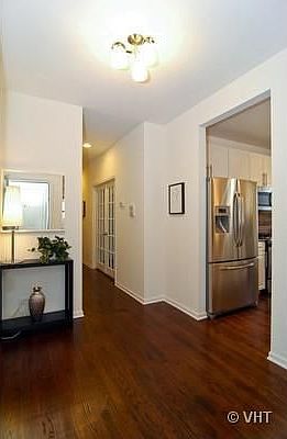 3rd image of 3711 N Bosworth Ave APT 2S