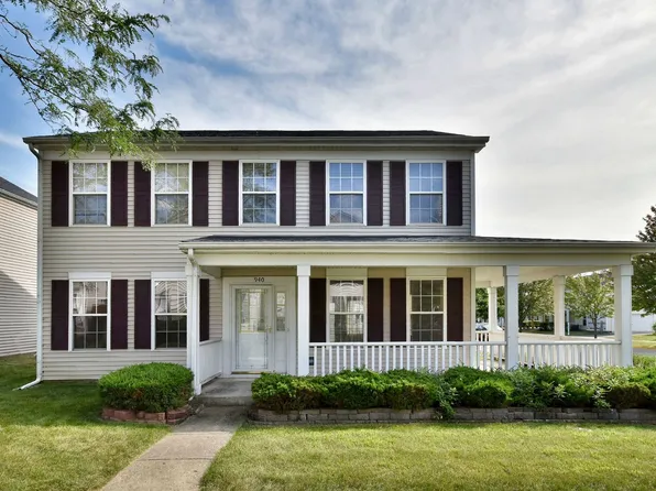 940 Symphony Dr, Aurora, IL 60504