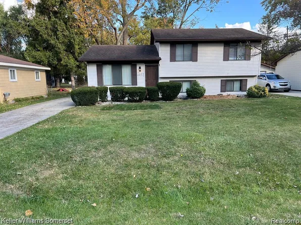 3277 Eastern Ave, Rochester Hills, MI 48307