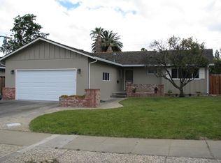 7678 Rainbow Dr, Cupertino, CA 95014