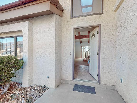 3rd image of 4001 Calle Castano Ct NE