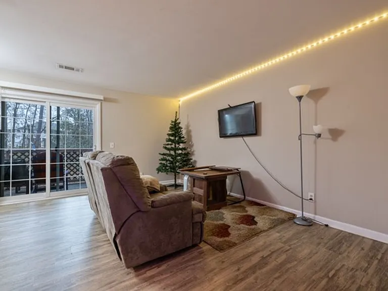 220 Elm St #623 — Photo 9