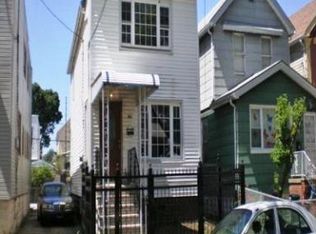 962 E 95th St, Brooklyn, NY 11236