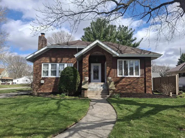 107 N Jackson Ave, Fowler, IN 47944